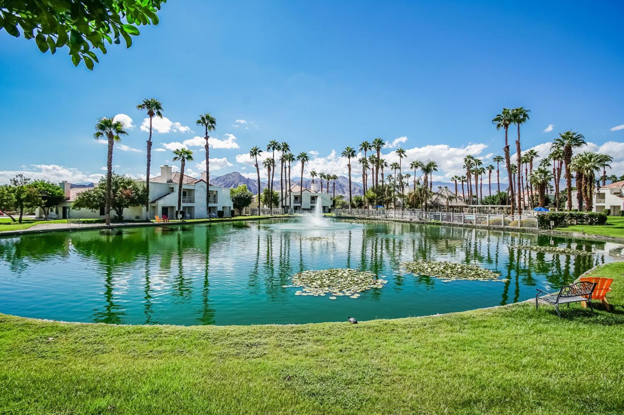 Desert Breezes Resort Palm Desert Exterior foto